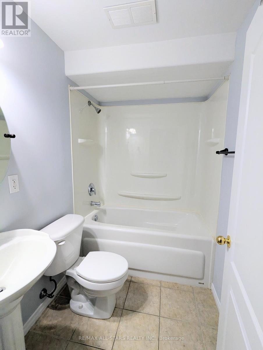 507 Clancy Crescent, Peterborough (Otonabee Ward 1), Ontario  K9K 2S1 - Photo 18 - X12762596