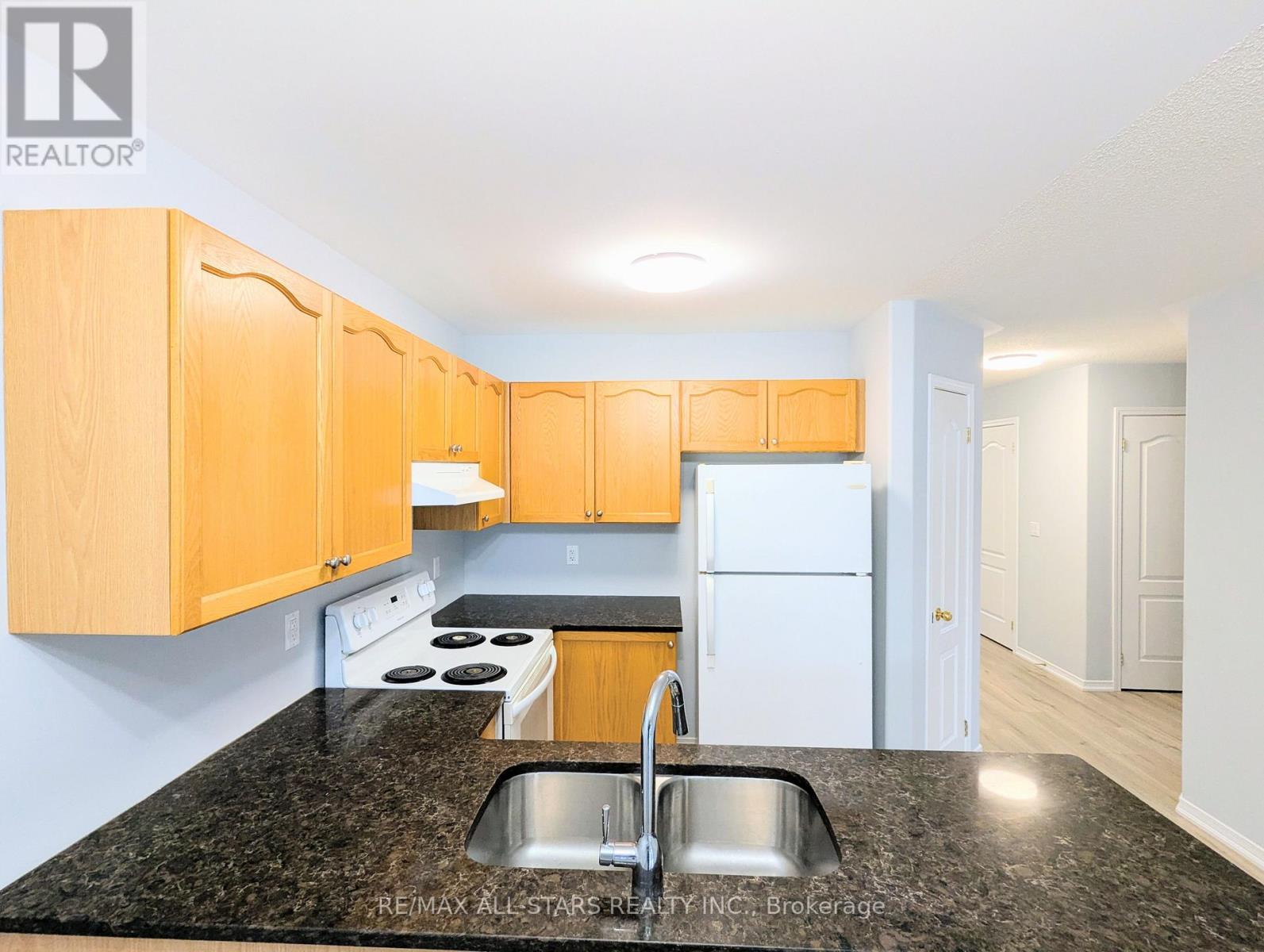 507 Clancy Crescent, Peterborough (Otonabee Ward 1), Ontario  K9K 2S1 - Photo 7 - X12762596