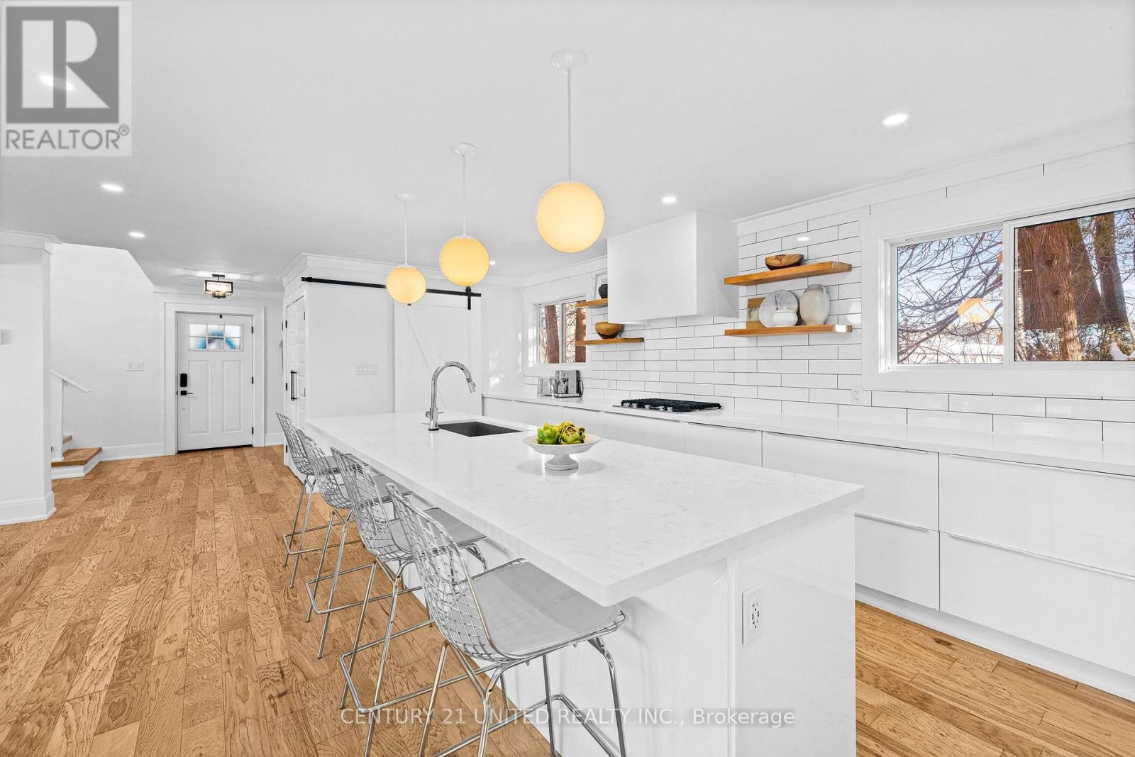 7 Resort Lane, Kawartha Lakes (Emily), Ontario  K0L 2W0 - Photo 10 - X12763214