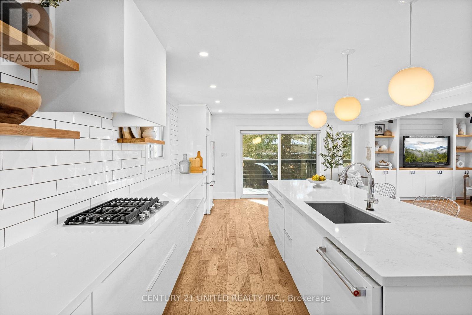 7 Resort Lane, Kawartha Lakes (Emily), Ontario  K0L 2W0 - Photo 15 - X12763214