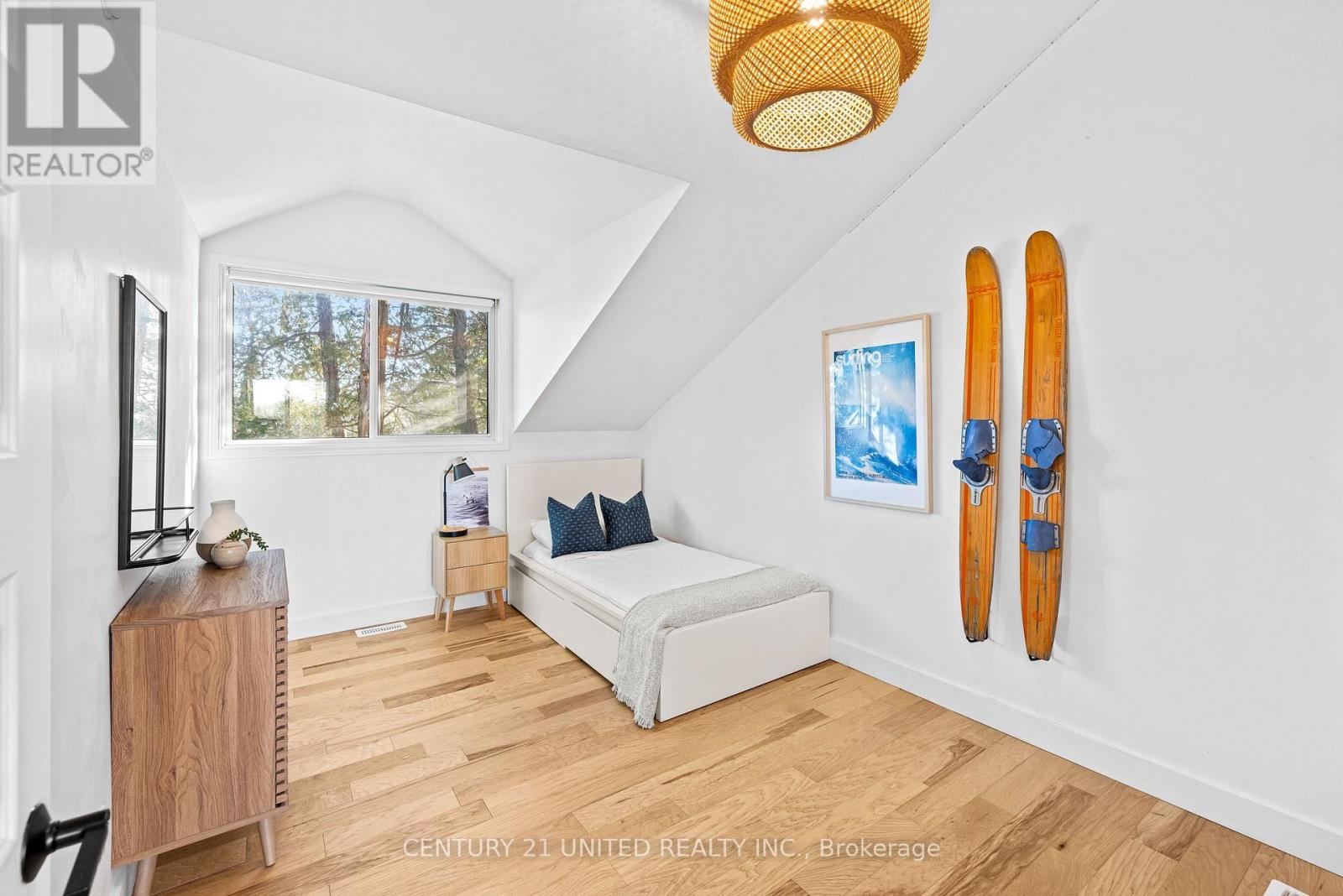 7 Resort Lane, Kawartha Lakes (Emily), Ontario  K0L 2W0 - Photo 28 - X12763214