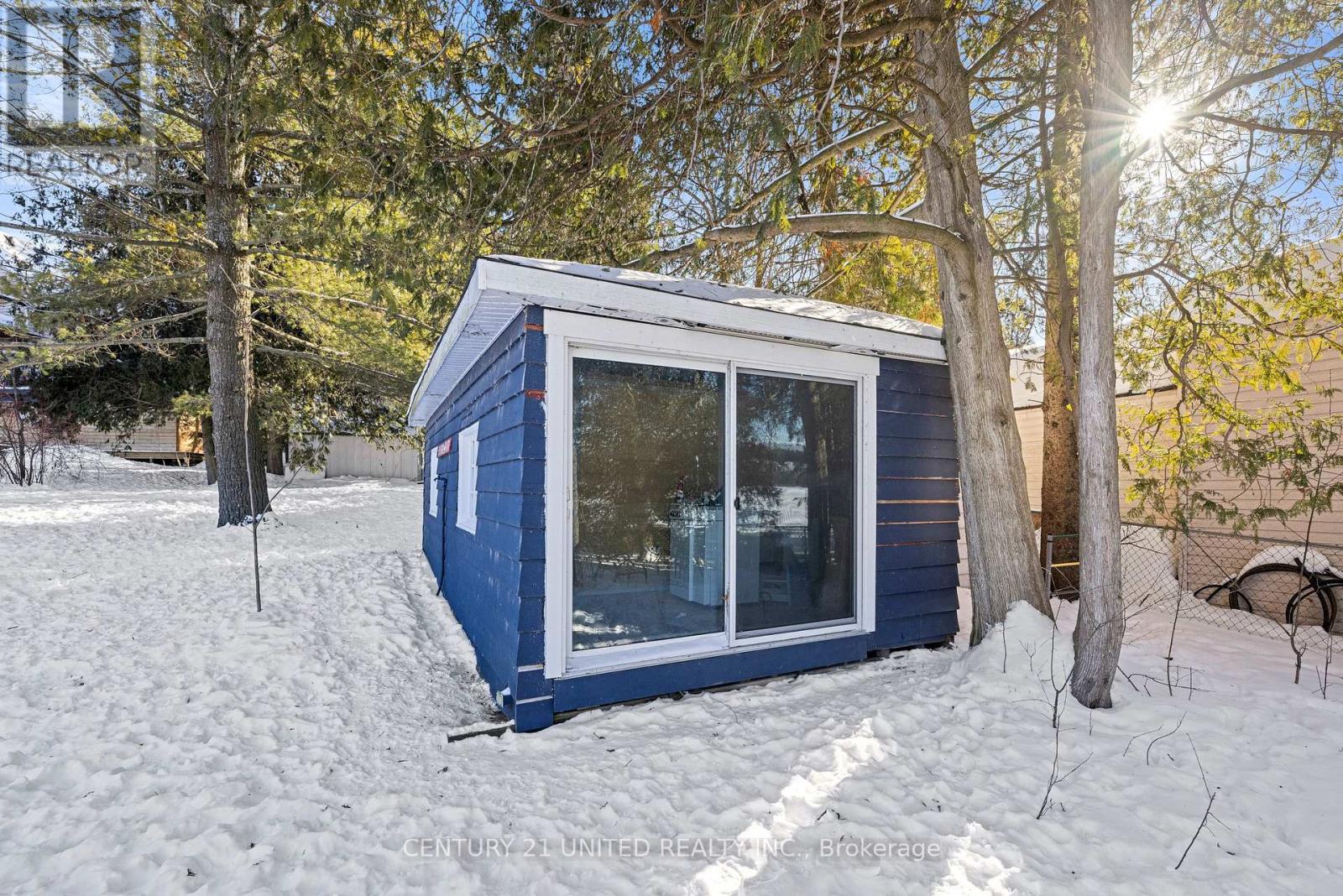 7 Resort Lane, Kawartha Lakes (Emily), Ontario  K0L 2W0 - Photo 44 - X12763214