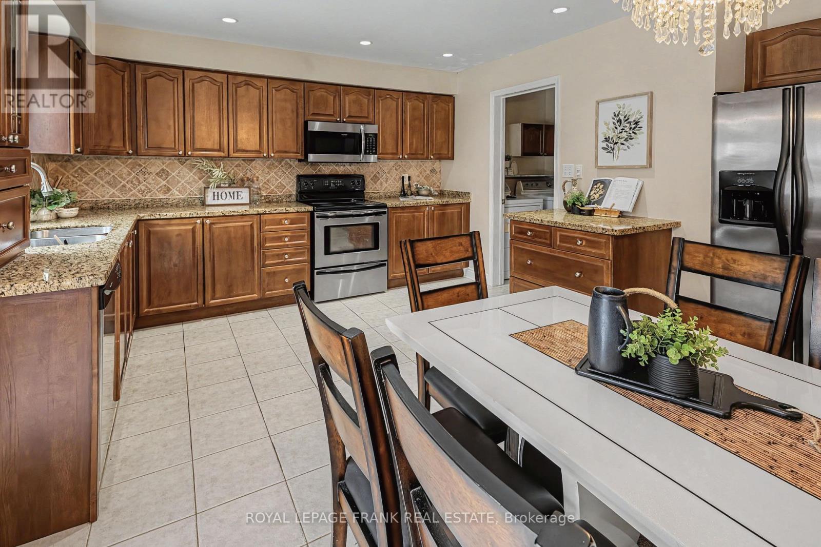 129 Stillwell Lane, Clarington (Newcastle), Ontario  L1B 1R5 - Photo 16 - E12763450