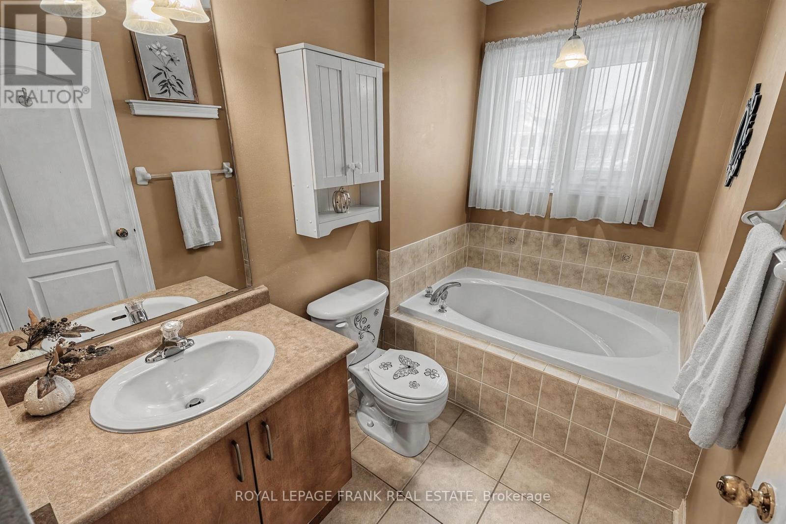 129 Stillwell Lane, Clarington (Newcastle), Ontario  L1B 1R5 - Photo 27 - E12763450