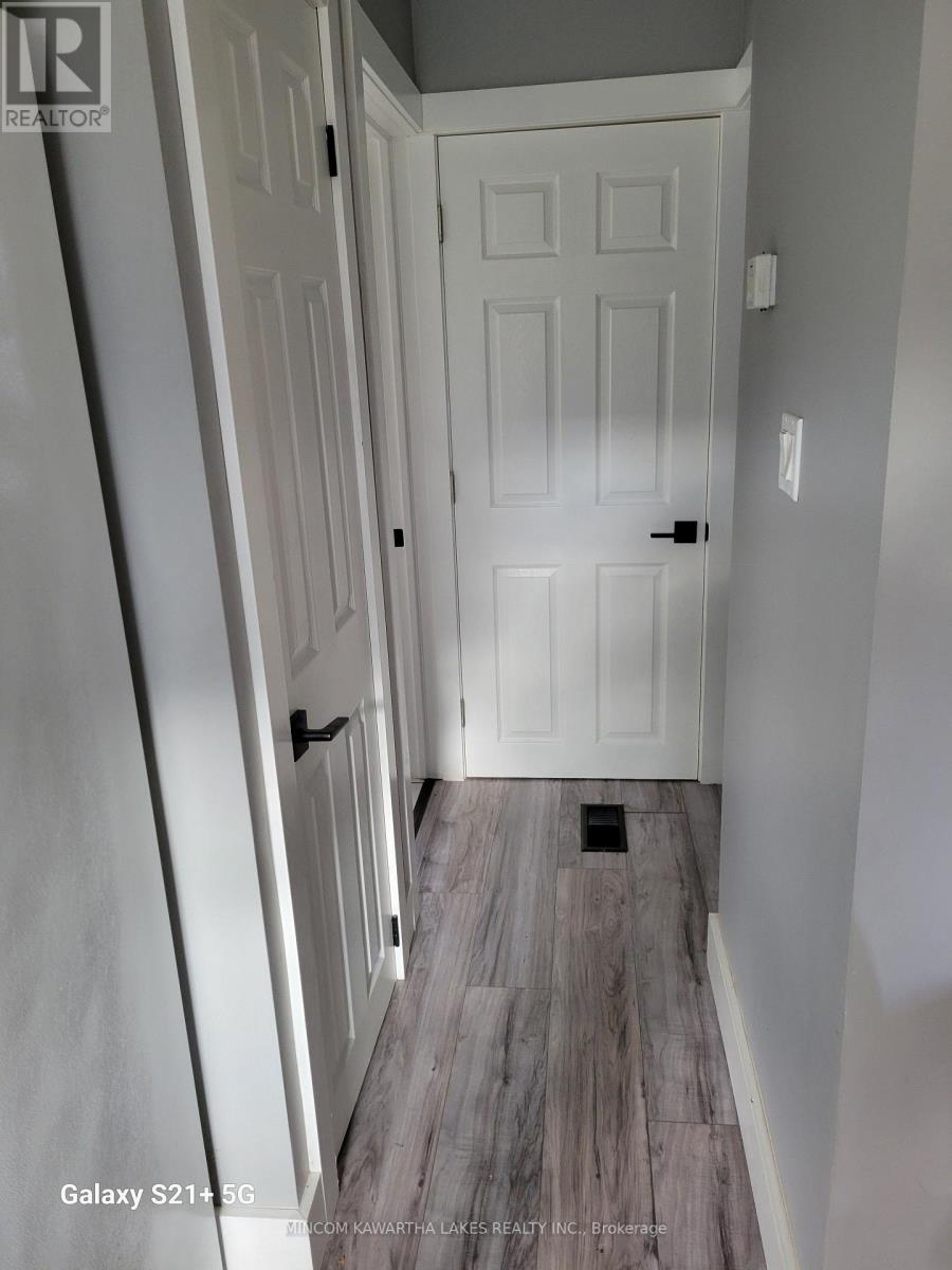 889 Western Avenue, Peterborough (Otonabee Ward 1), Ontario  K9J 5W1 - Photo 6 - X12763512