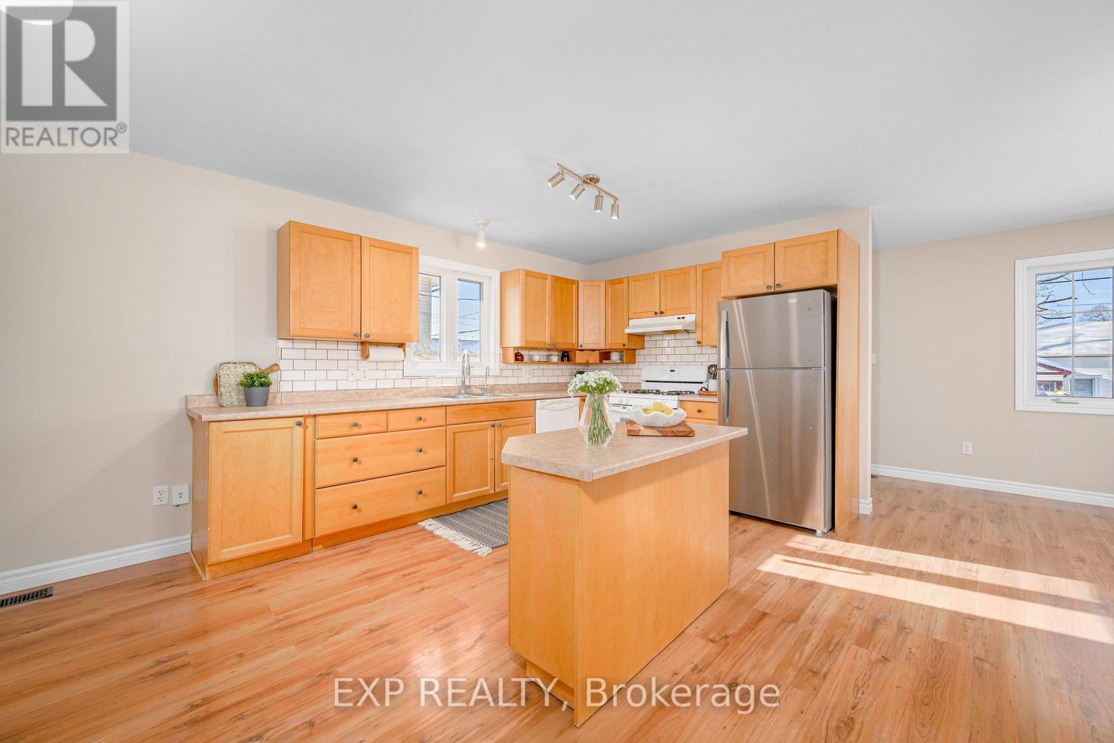 20 St. Paul Street, Kawartha Lakes (Lindsay), Ontario  K9V 1S4 - Photo 14 - X12763580