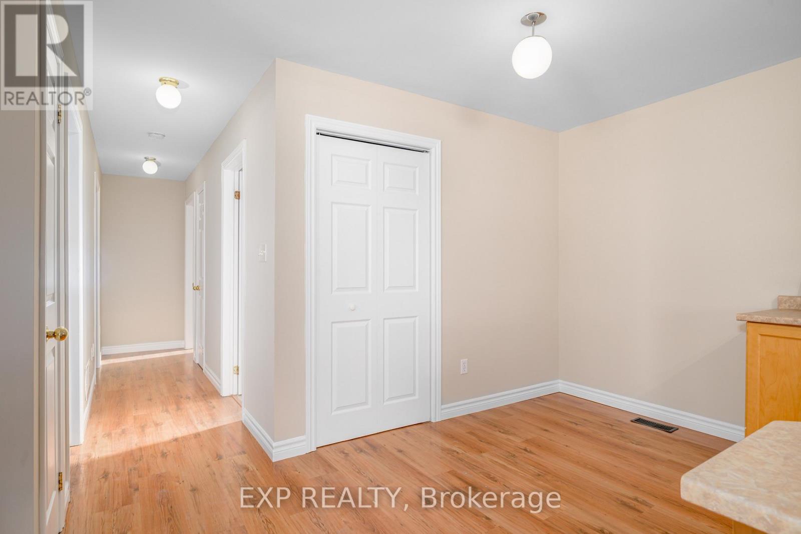 20 St. Paul Street, Kawartha Lakes (Lindsay), Ontario  K9V 1S4 - Photo 16 - X12763580