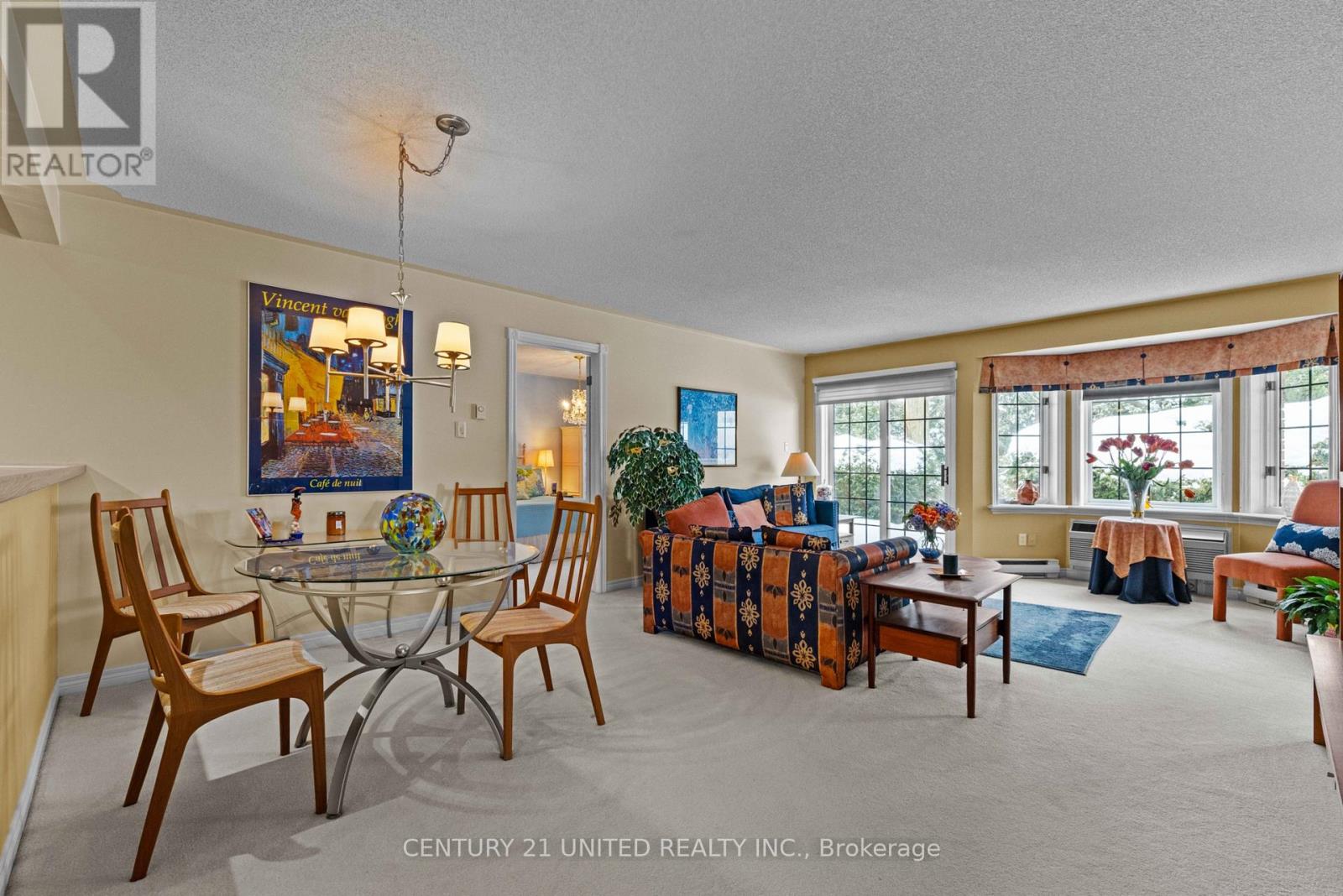 1 - 699 Whitaker Street, Peterborough (Ashburnham Ward 4), Ontario  K9H 7K3 - Photo 4 - X12763922