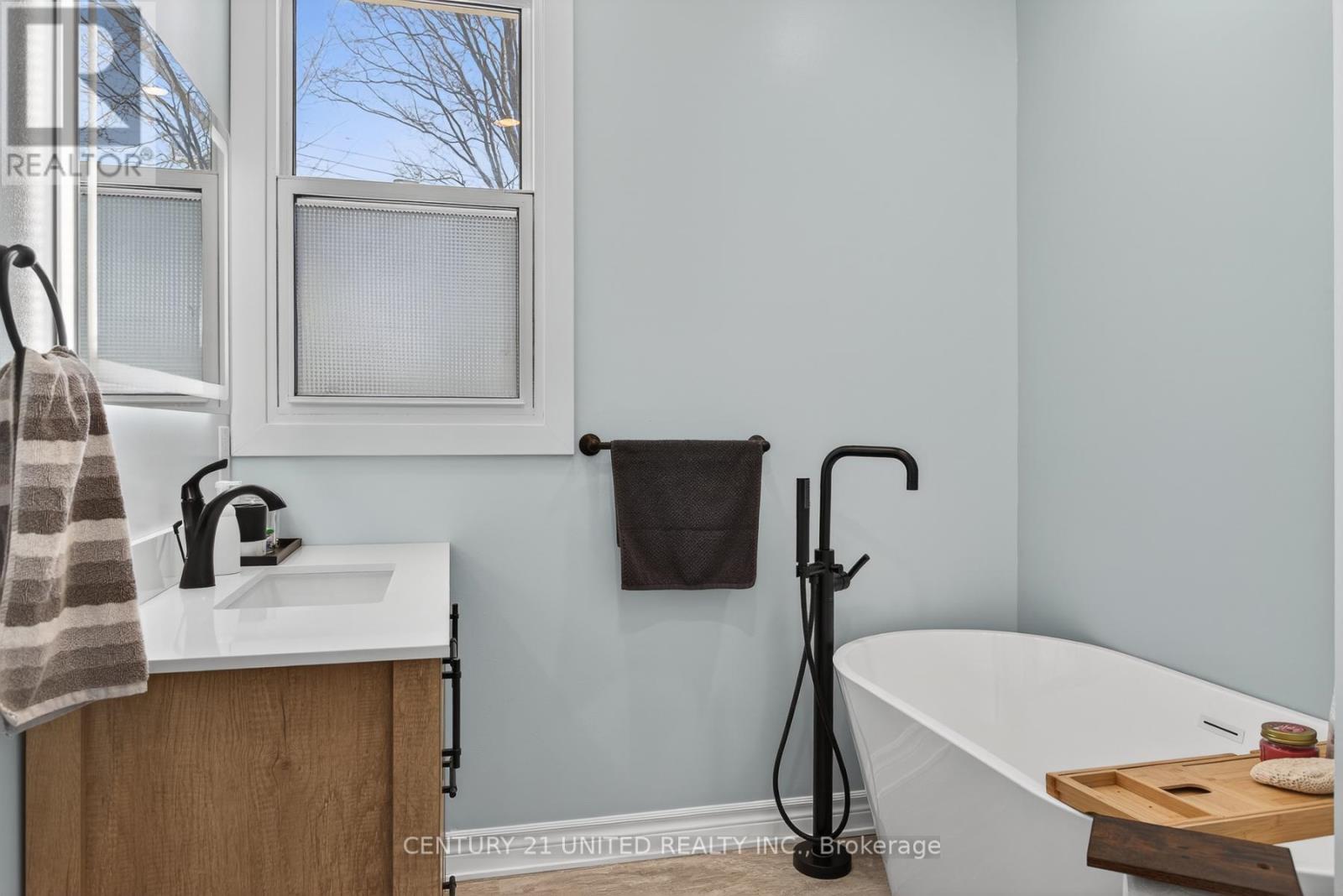 814 Argyle Street, Peterborough (Northcrest Ward 5), Ontario  K9H 5T3 - Photo 19 - X12763986