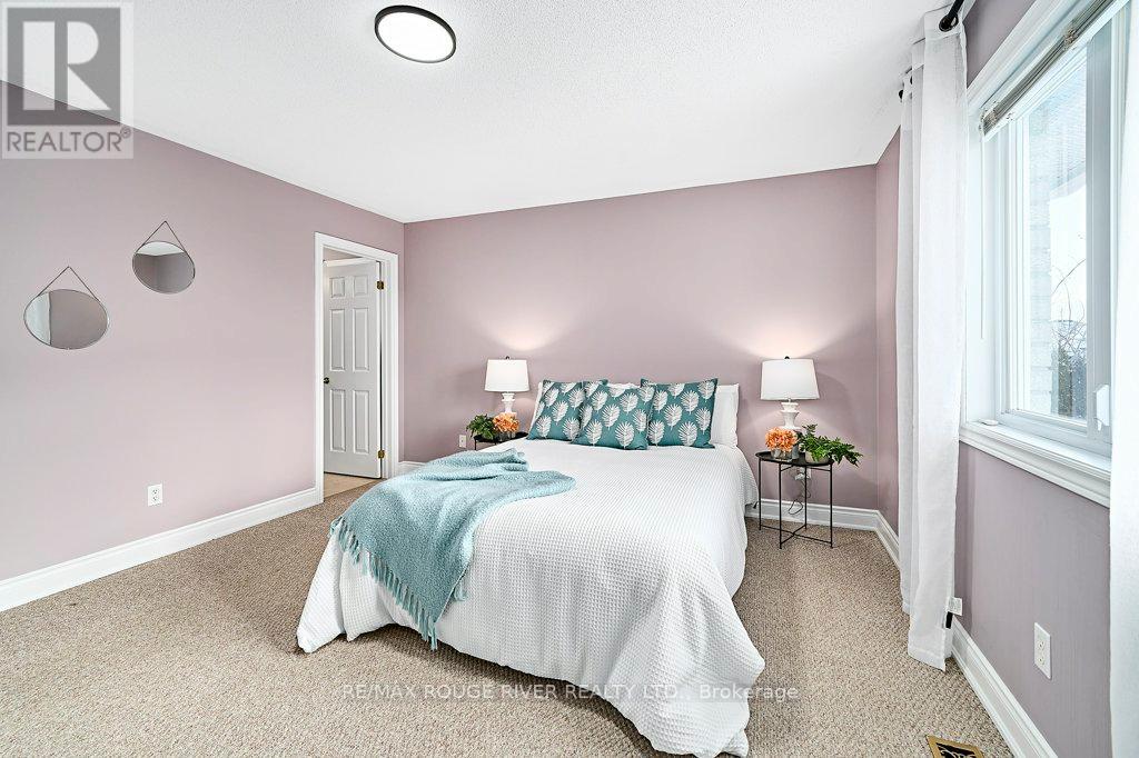 26 Eakins Crescent, Kawartha Lakes (Lindsay), Ontario  K9V 6J9 - Photo 27 - X12764074