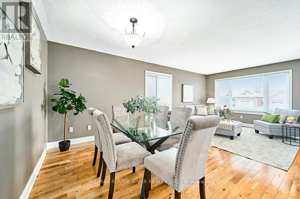 26 Eakins Crescent, Kawartha Lakes (Lindsay), Ontario  K9V 6J9 - Photo 8 - X12764074