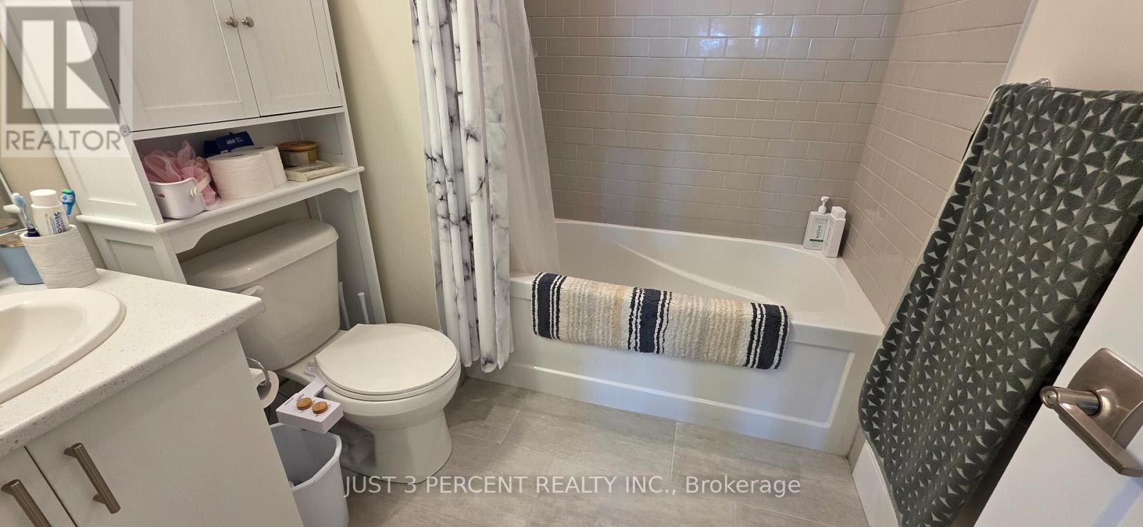 309 - 340 Florence Drive, Peterborough (Monaghan Ward 2), Ontario  K9J 0K4 - Photo 11 - X12764134