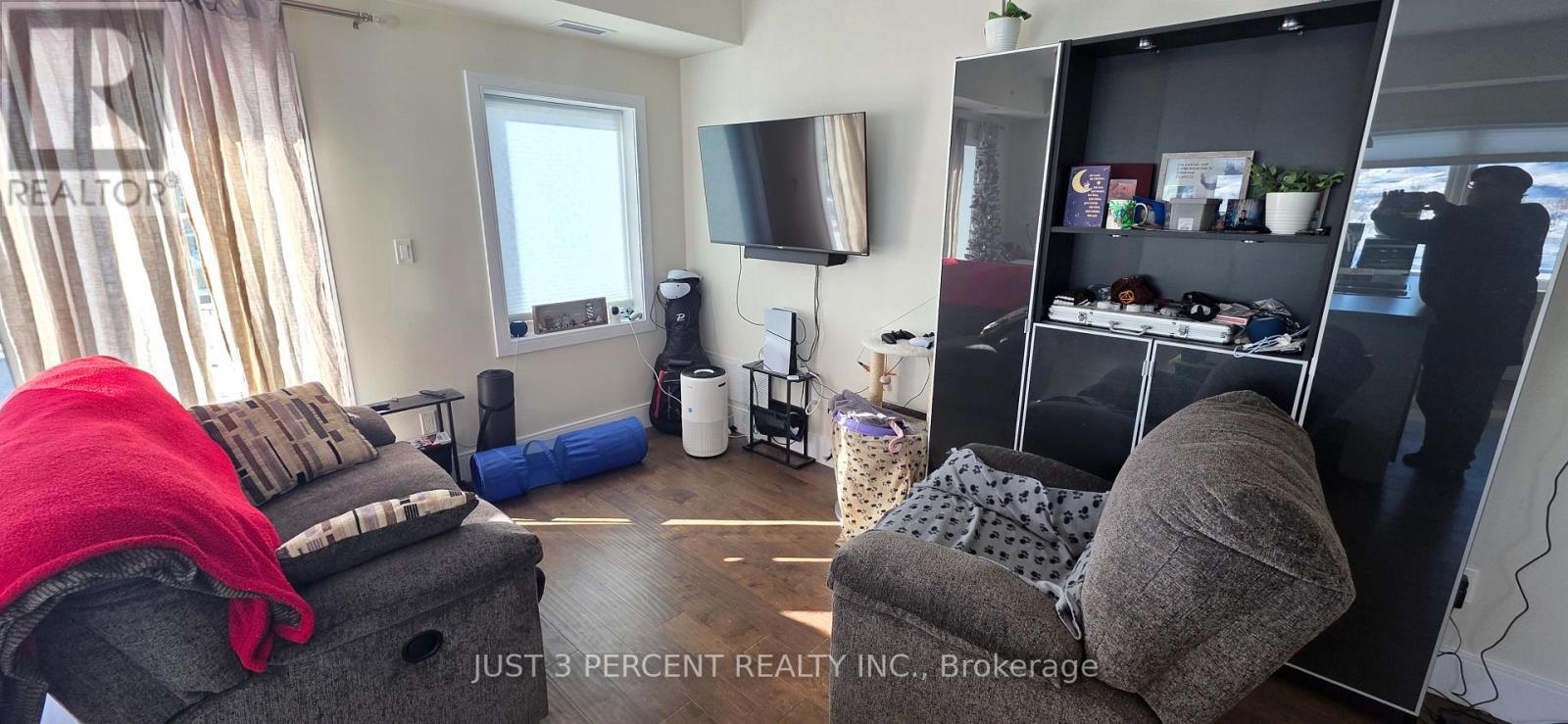 309 - 340 Florence Drive, Peterborough (Monaghan Ward 2), Ontario  K9J 0K4 - Photo 9 - X12764134