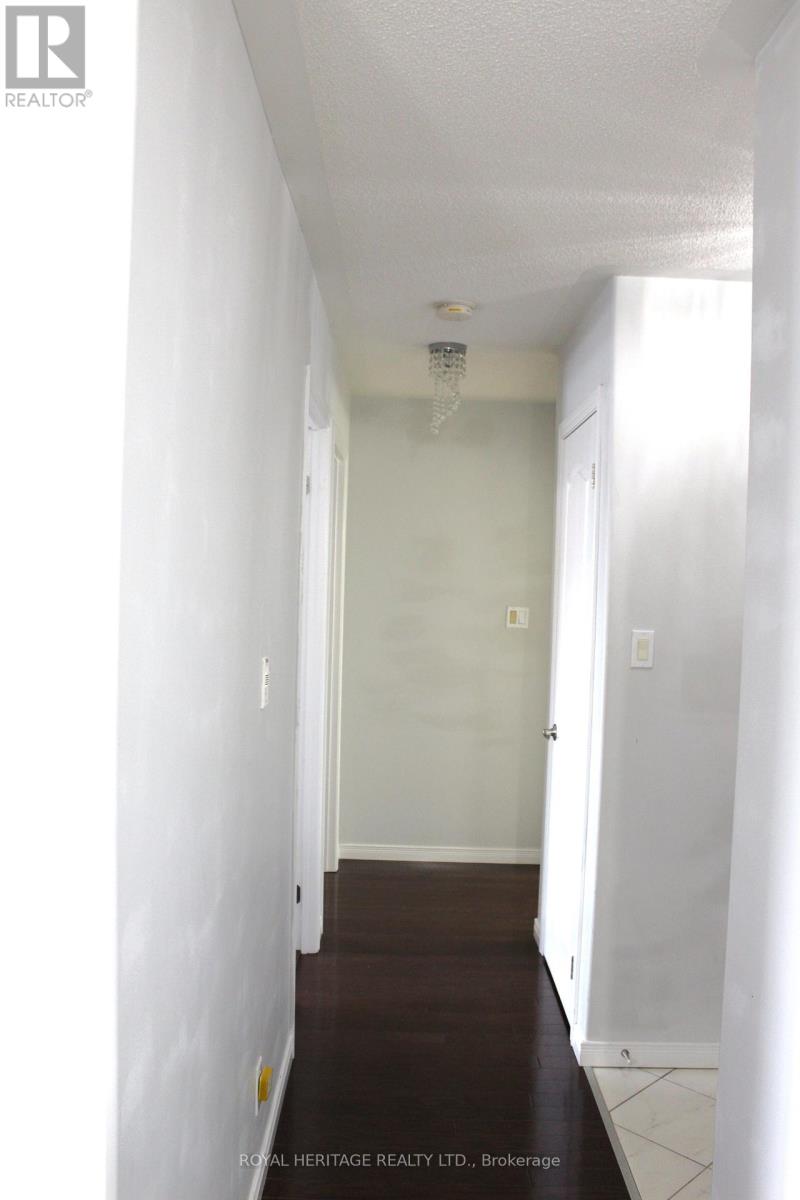 307 - 306 Spillsbury Drive, Peterborough (Otonabee Ward 1), Ontario  K9K 0B5 - Photo 12 - X12764852