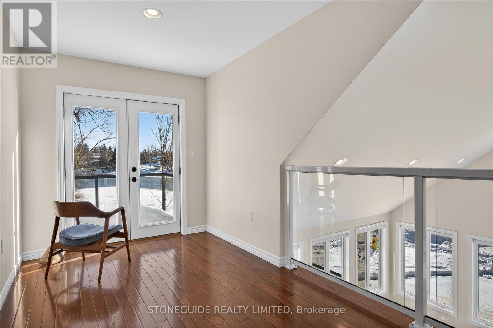 122 Fradette Avenue, Peterborough (Otonabee Ward 1), Ontario  K9J 1T5 - Photo 19 - X12764870