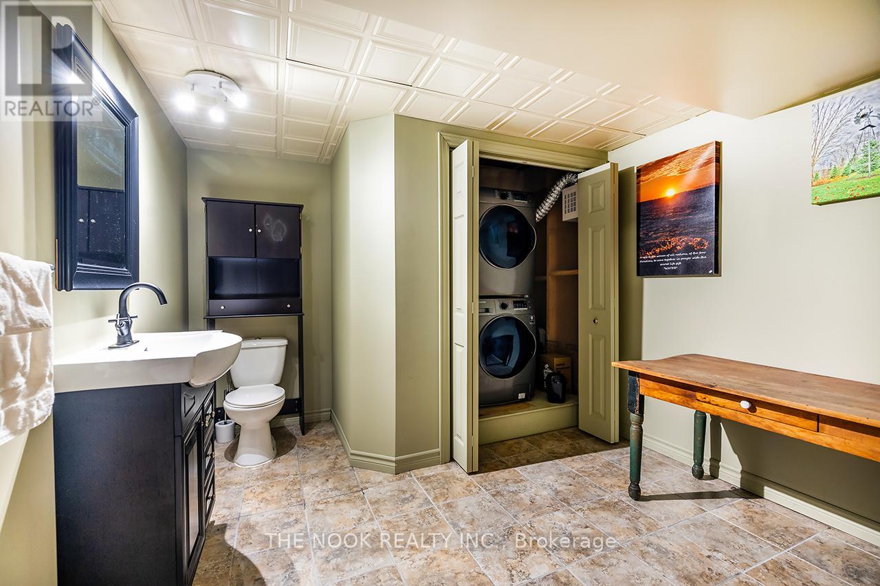 110 Westview Drive, Kawartha Lakes (Emily), Ontario  K0L 2W0 - Photo 29 - X12764886