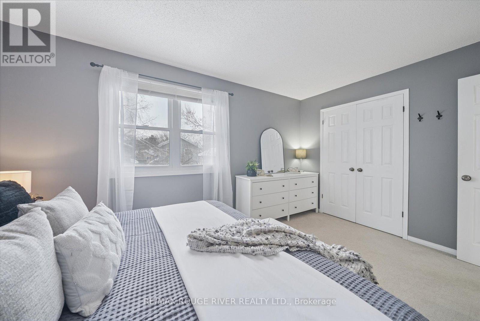 1212 Huntington Circle, Peterborough (Otonabee Ward 1), Ontario  K9K 2B9 - Photo 12 - X12765202