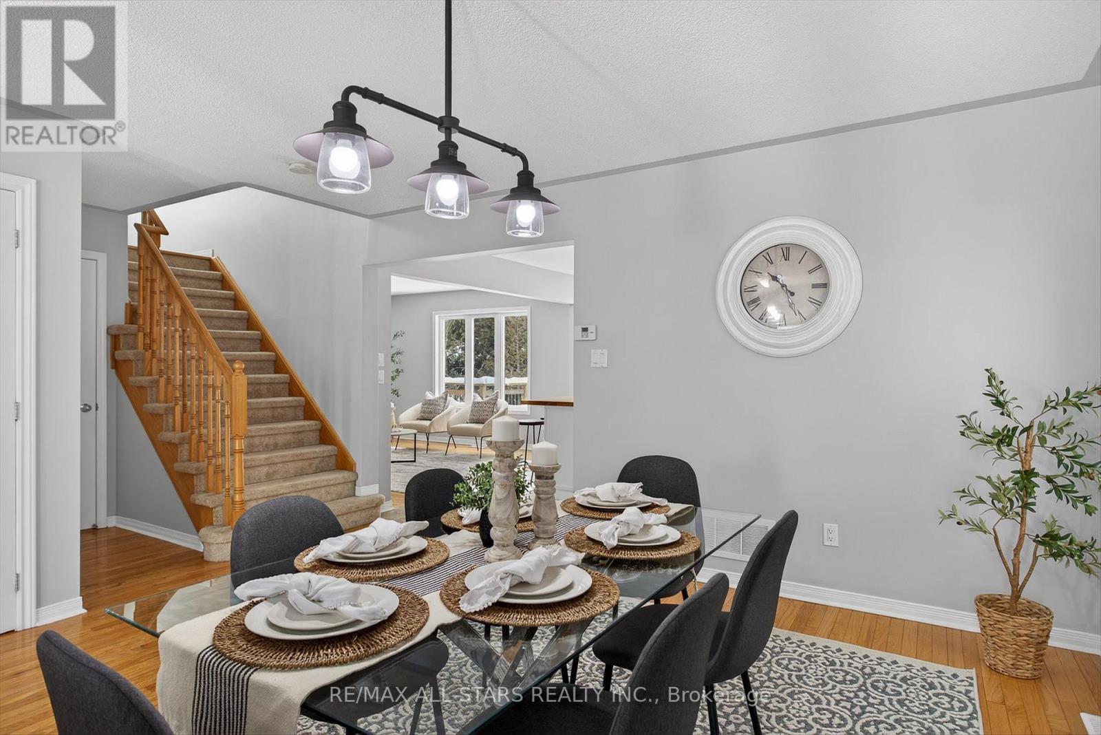 50 Cook Street, Kawartha Lakes (Lindsay), Ontario  K9V 0C6 - Photo 7 - X12765720