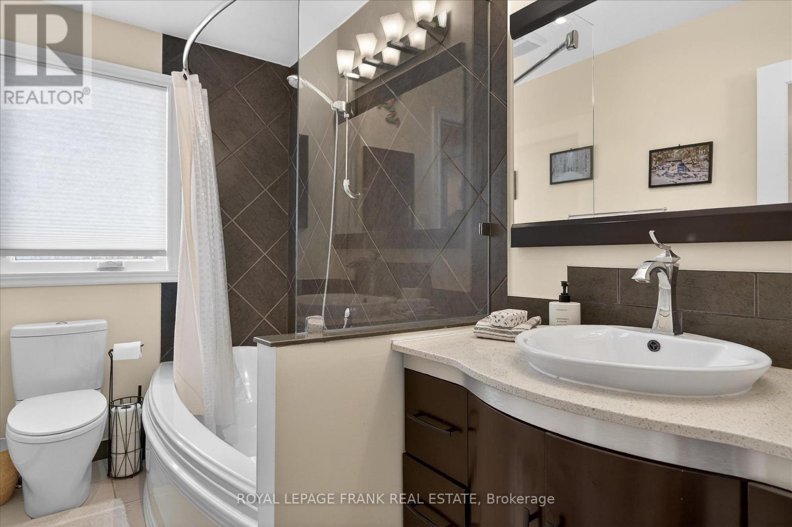 494 5th Line, Selwyn, Ontario  K9J 0C5 - Photo 31 - X12765816