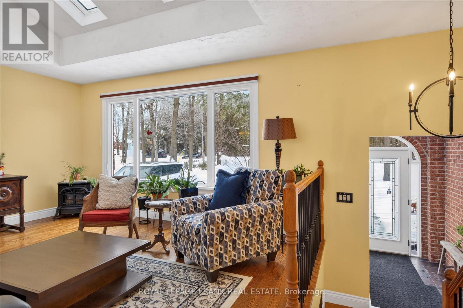 494 5th Line, Selwyn, Ontario  K9J 0C5 - Photo 7 - X12765816