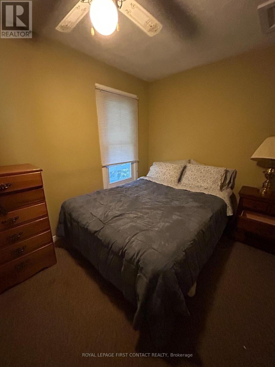 16 Leisure Lane, Kawartha Lakes (Fenelon), Ontario  K9V 4R1 - Photo 13 - X12765646