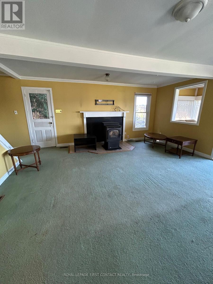 16 Leisure Lane, Kawartha Lakes (Fenelon), Ontario  K9V 4R1 - Photo 19 - X12765646