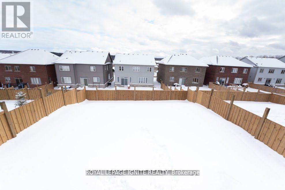 41 Northhill Avenue, Cavan Monaghan (Millbrook Village), Ontario  L0A 1G0 - Photo 28 - X12765706