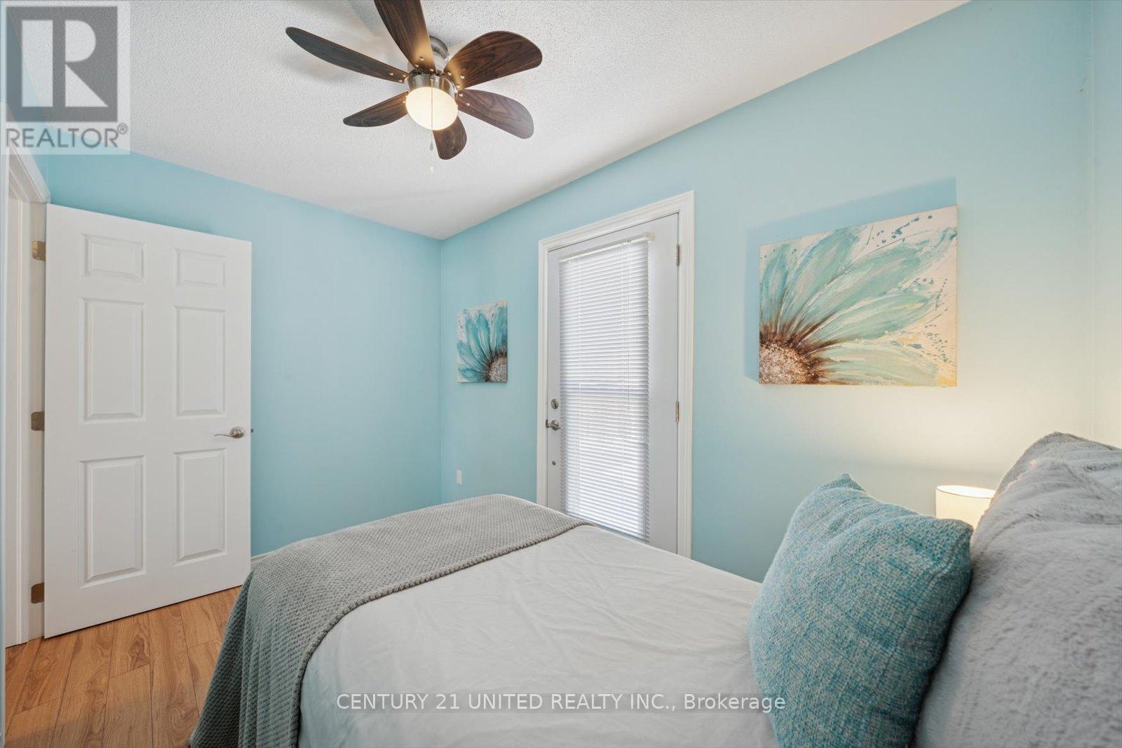 1186 Neptune Street, Peterborough (Northcrest Ward 5), Ontario  K9H 7M6 - Photo 25 - X12765850