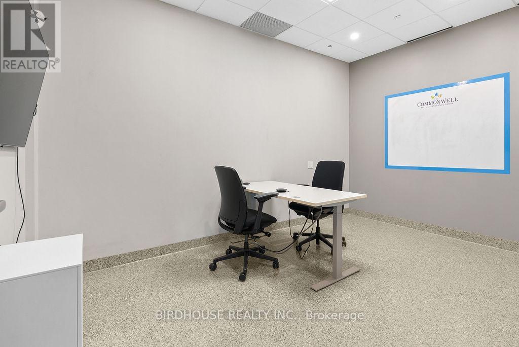 15000 Sq Ft - 336 Angeline Street S, Kawartha Lakes (Lindsay), Ontario  K9V 0J8 - Photo 22 - X12765936