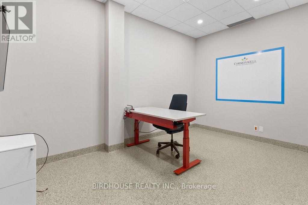 15000 Sq Ft - 336 Angeline Street S, Kawartha Lakes (Lindsay), Ontario  K9V 0J8 - Photo 23 - X12765936