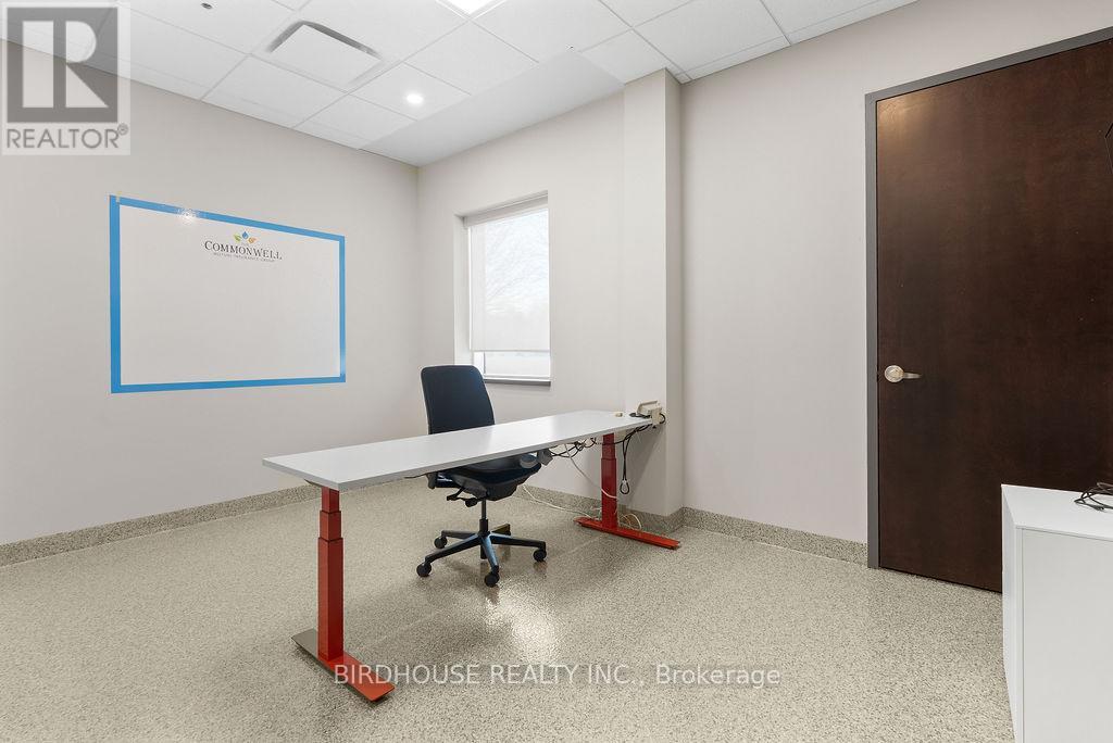 15000 Sq Ft - 336 Angeline Street S, Kawartha Lakes (Lindsay), Ontario  K9V 0J8 - Photo 24 - X12765936