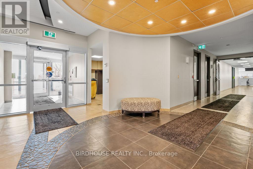 15000 Sq Ft - 336 Angeline Street S, Kawartha Lakes (Lindsay), Ontario  K9V 0J8 - Photo 9 - X12765936