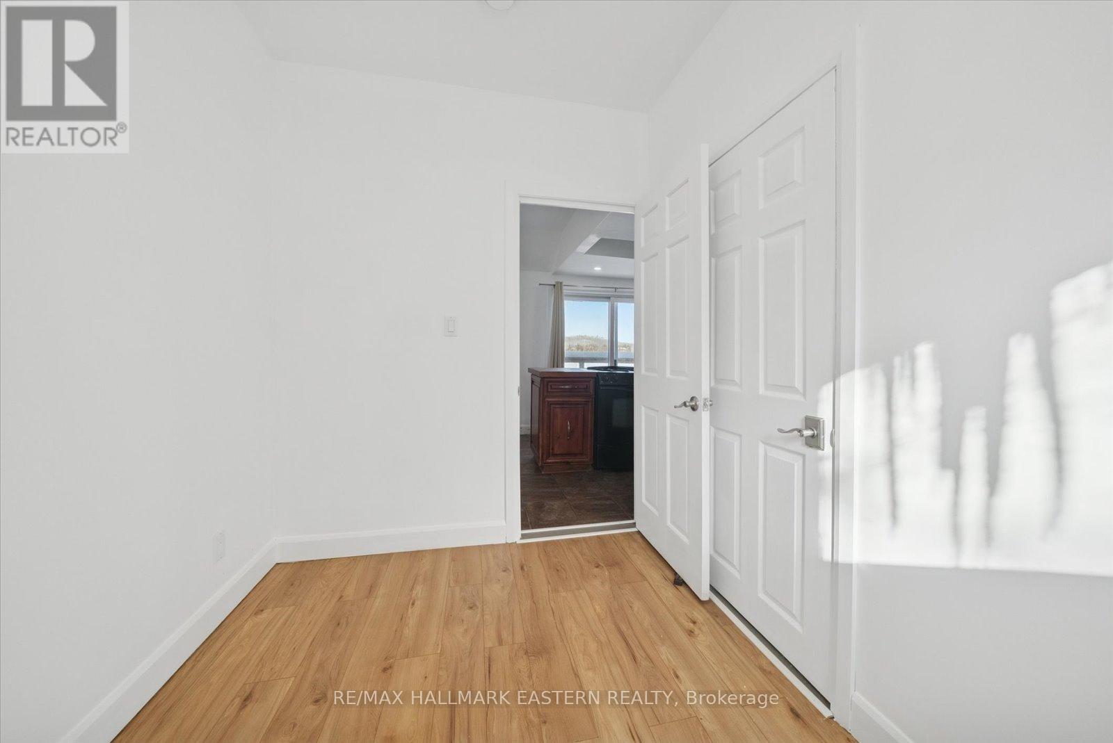 344 Fife Avenue, Selwyn, Ontario  K9J 6X3 - Photo 15 - X12766002