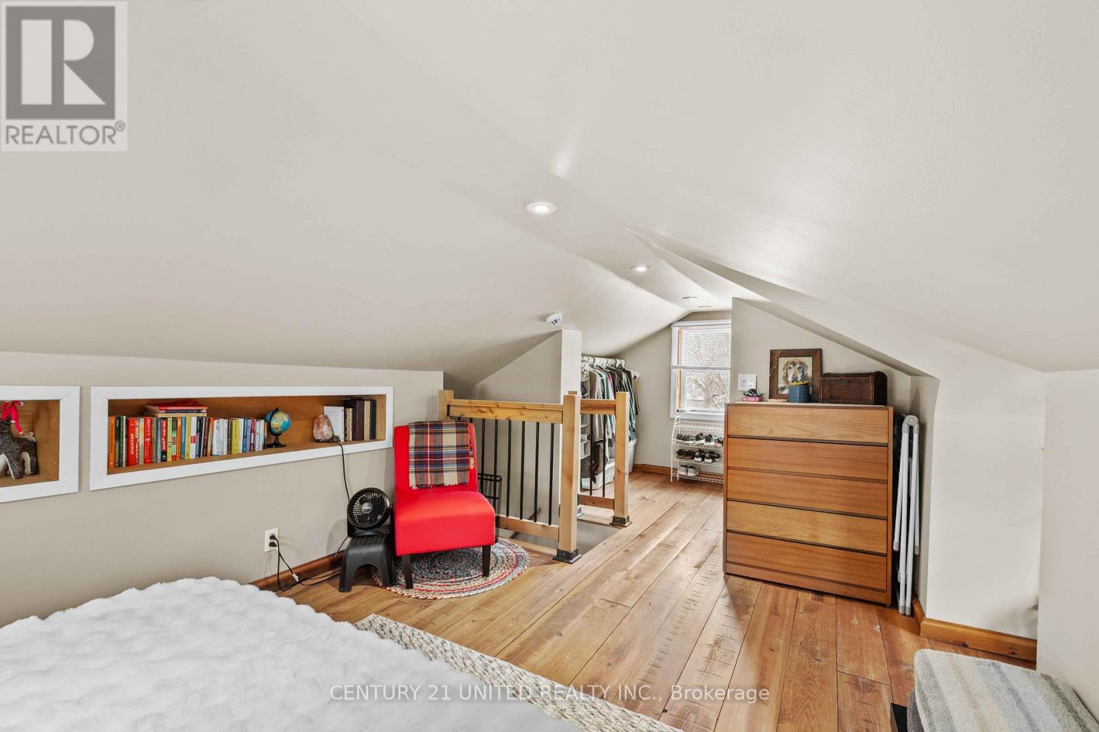 147 Lake Street, Peterborough (Town Ward 3), Ontario  K9J 2H2 - Photo 25 - X12766118