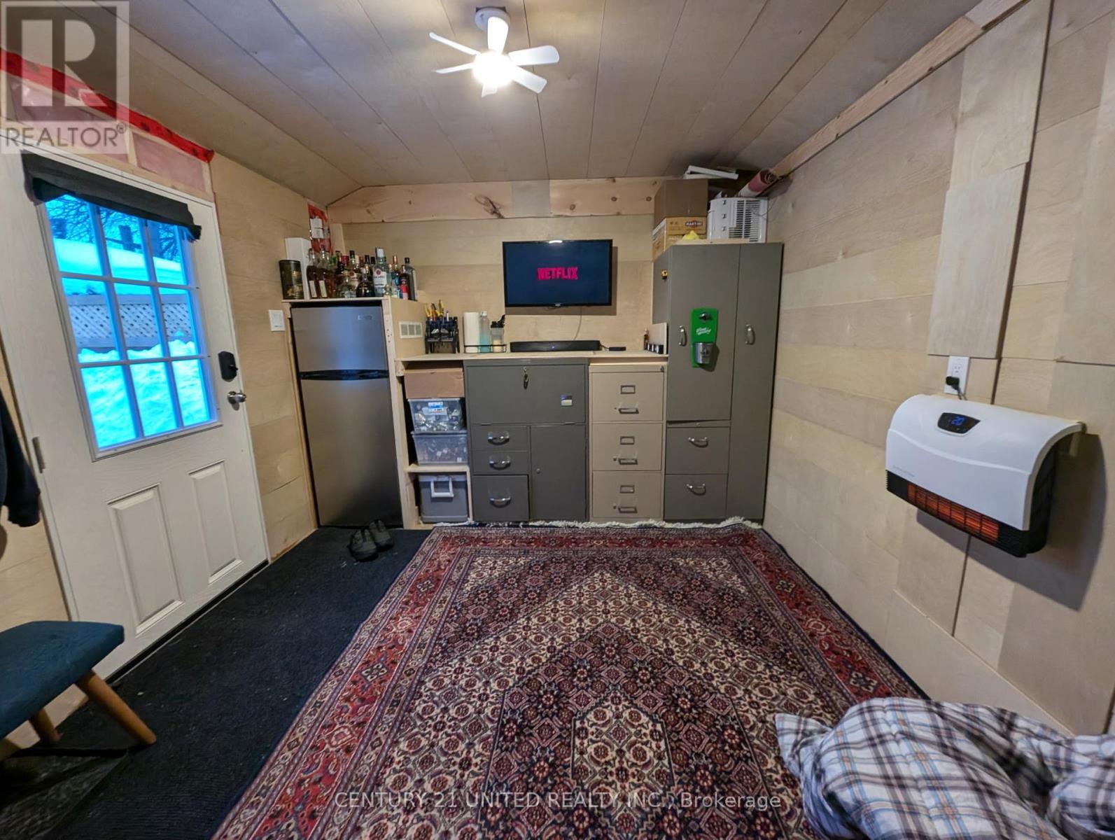 147 Lake Street, Peterborough (Town Ward 3), Ontario  K9J 2H2 - Photo 35 - X12766118