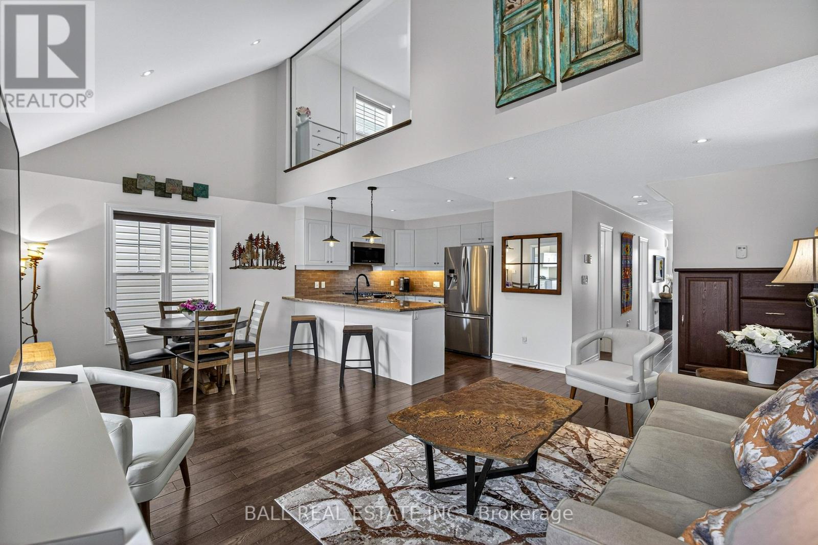 74 Flitton Avenue, Peterborough (Northcrest Ward 5), Ontario  K9H 0G5 - Photo 5 - X12766226