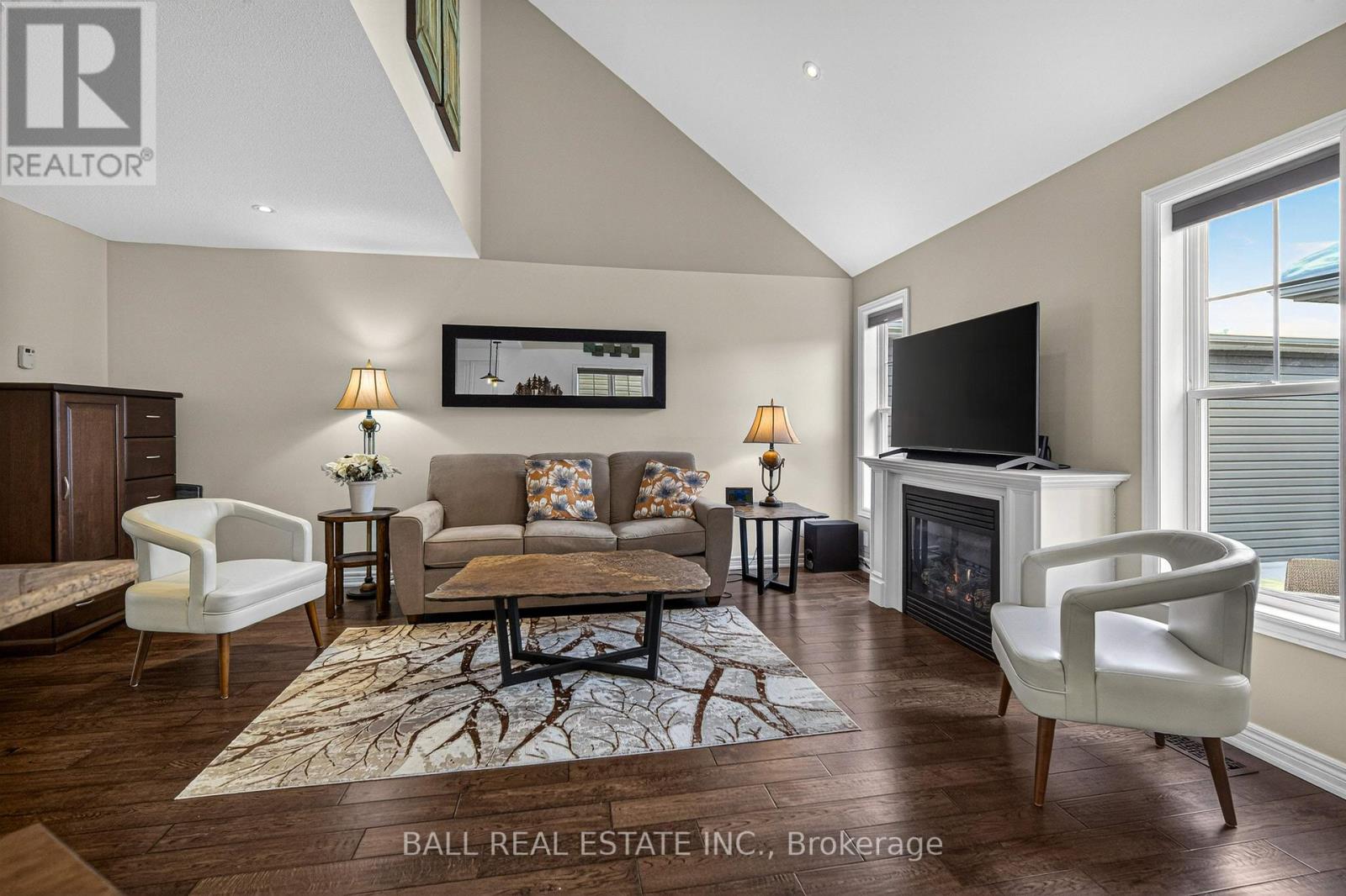 74 Flitton Avenue, Peterborough (Northcrest Ward 5), Ontario  K9H 0G5 - Photo 8 - X12766226