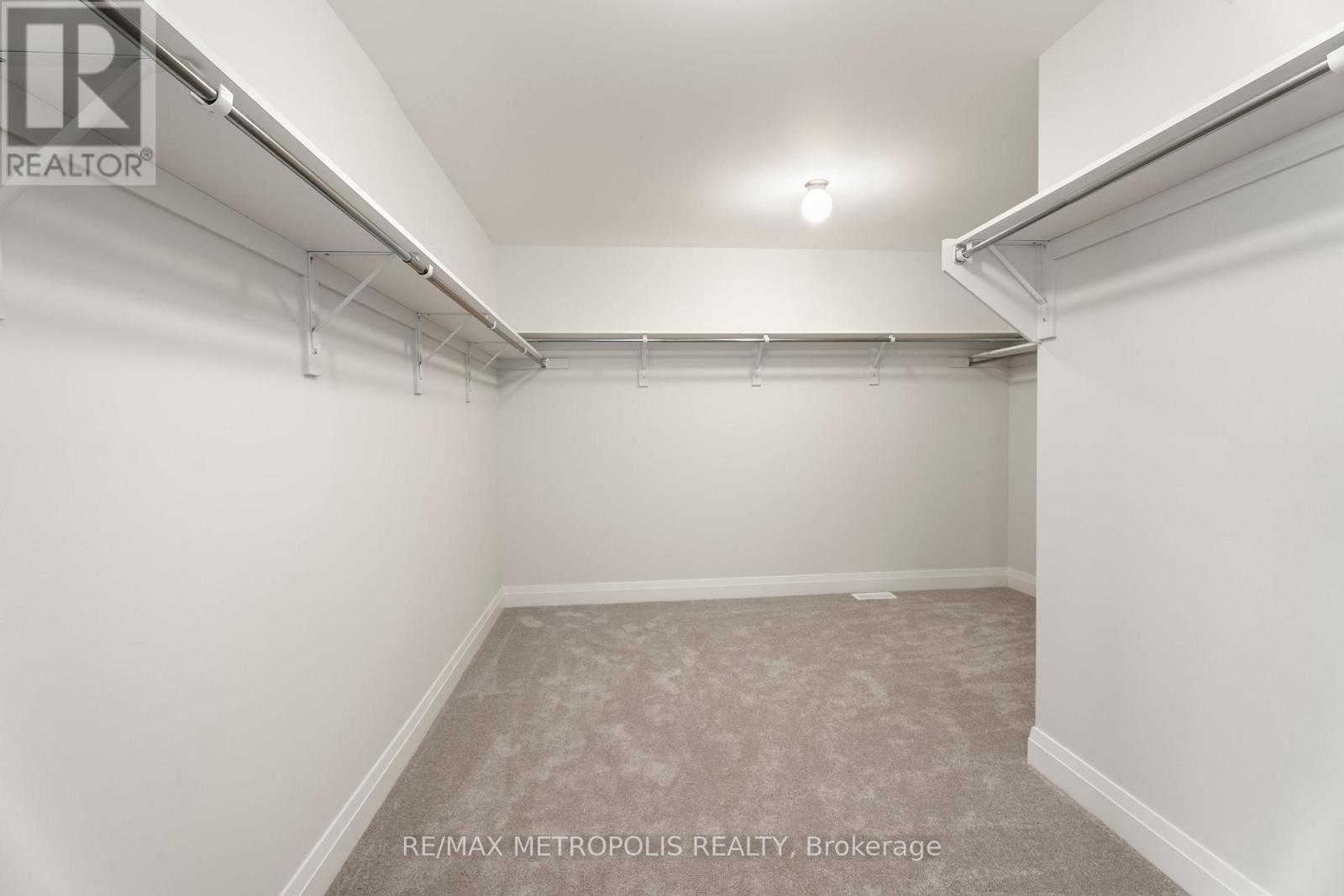 31 Walters Street, Kawartha Lakes (Lindsay), Ontario  K9V 0S2 - Photo 23 - X12766202