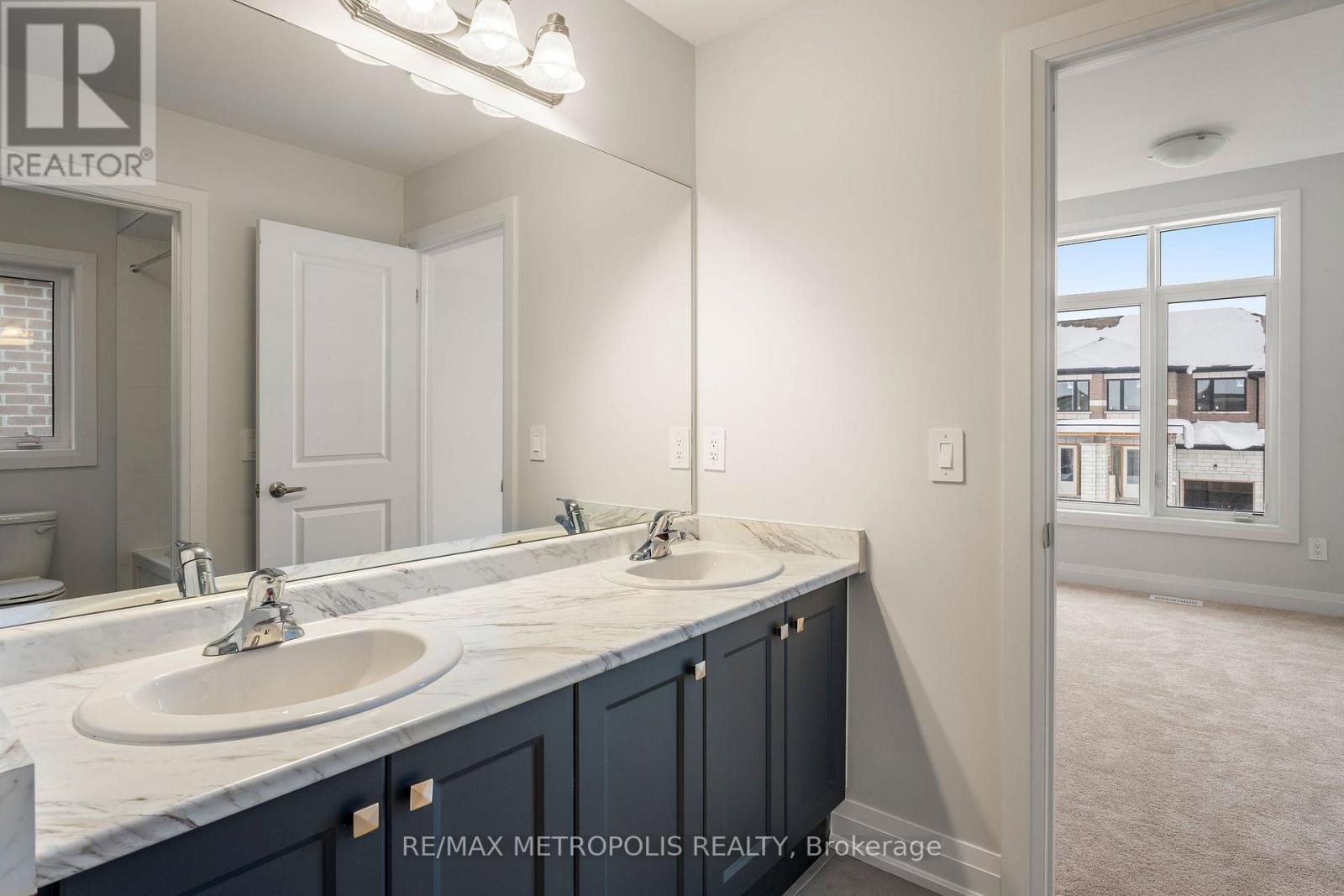 31 Walters Street, Kawartha Lakes (Lindsay), Ontario  K9V 0S2 - Photo 25 - X12766202