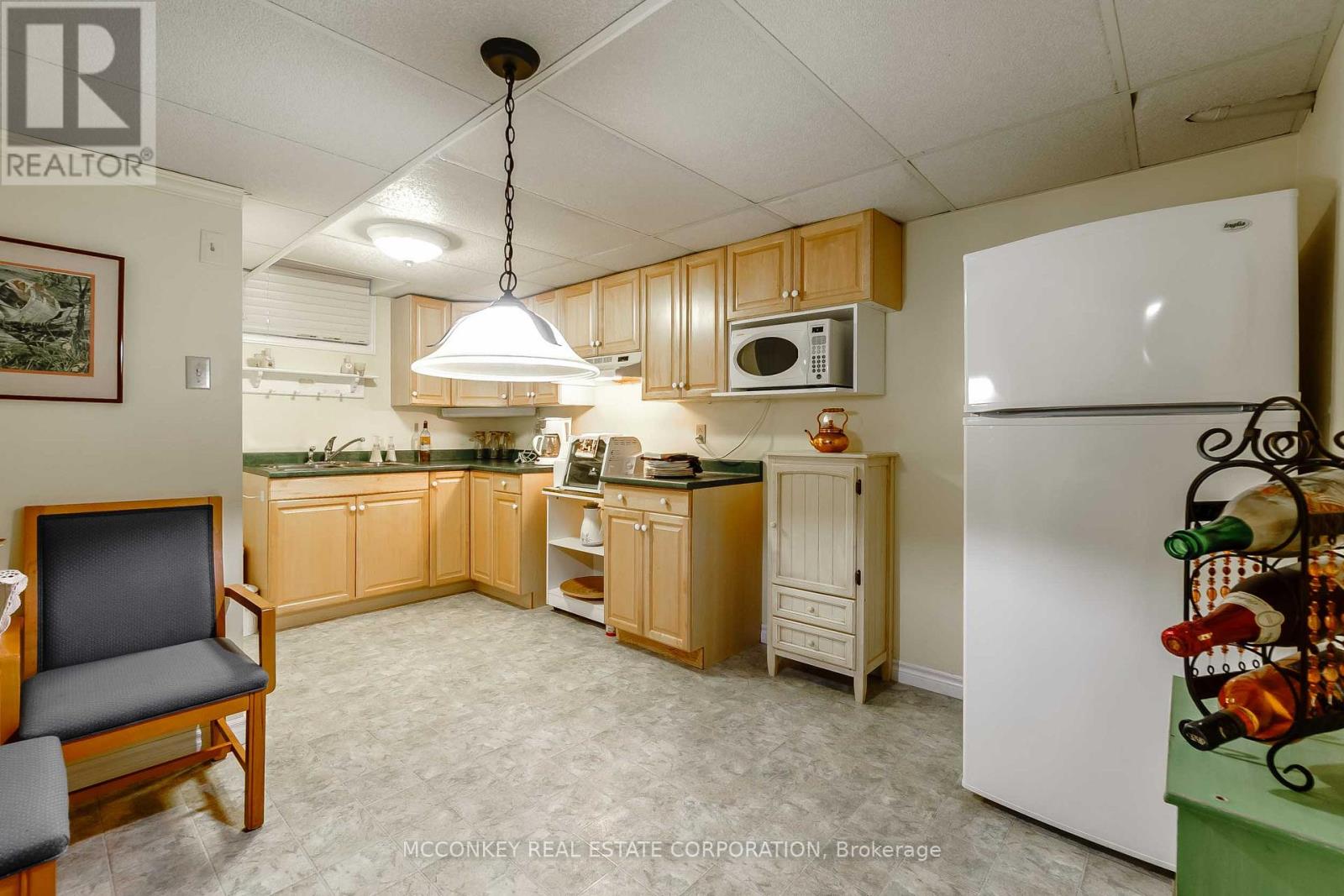 244 Sherin Avenue, Peterborough (Ashburnham Ward 4), Ontario  K9J 1B6 - Photo 31 - X12766392