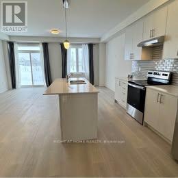 58 Sanderson Drive, Kawartha Lakes (Lindsay), Ontario  K9V 0S8 - Photo 8 - X12766522