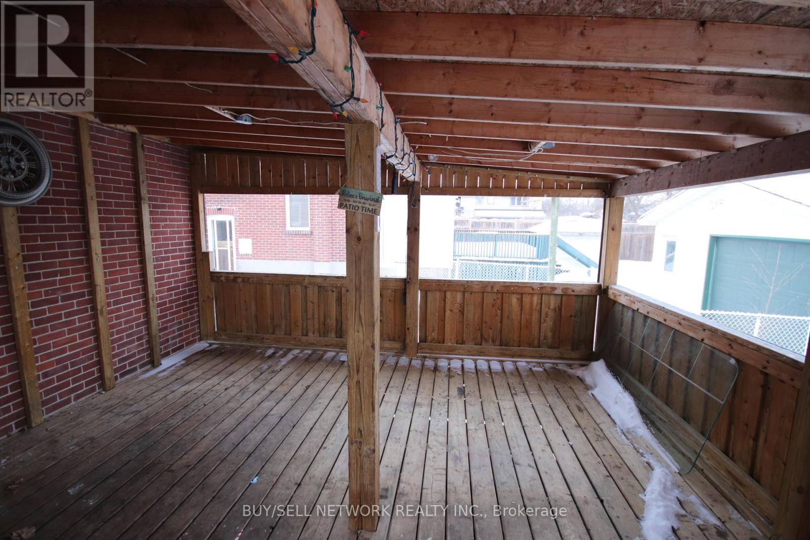 80 Kent Street, Peterborough (Town Ward 3), Ontario  K9J 5B3 - Photo 19 - X12766944