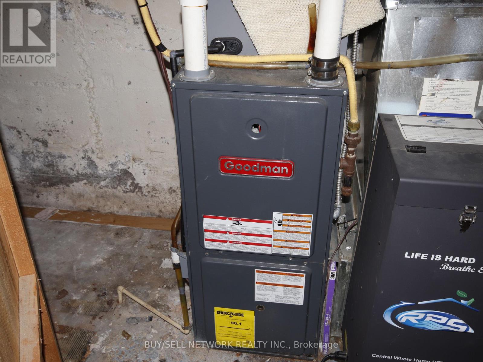 80 Kent Street, Peterborough (Town Ward 3), Ontario  K9J 5B3 - Photo 24 - X12766944