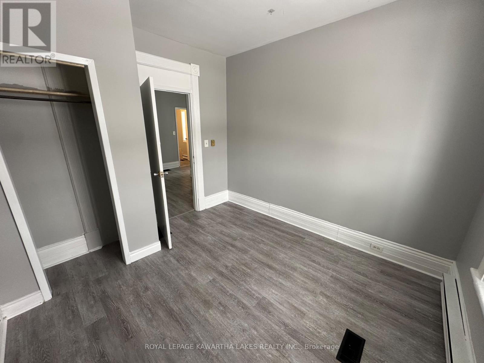 189 Park Street N, Peterborough (Town Ward 3), Ontario  K9J 3P5 - Photo 17 - X12767138