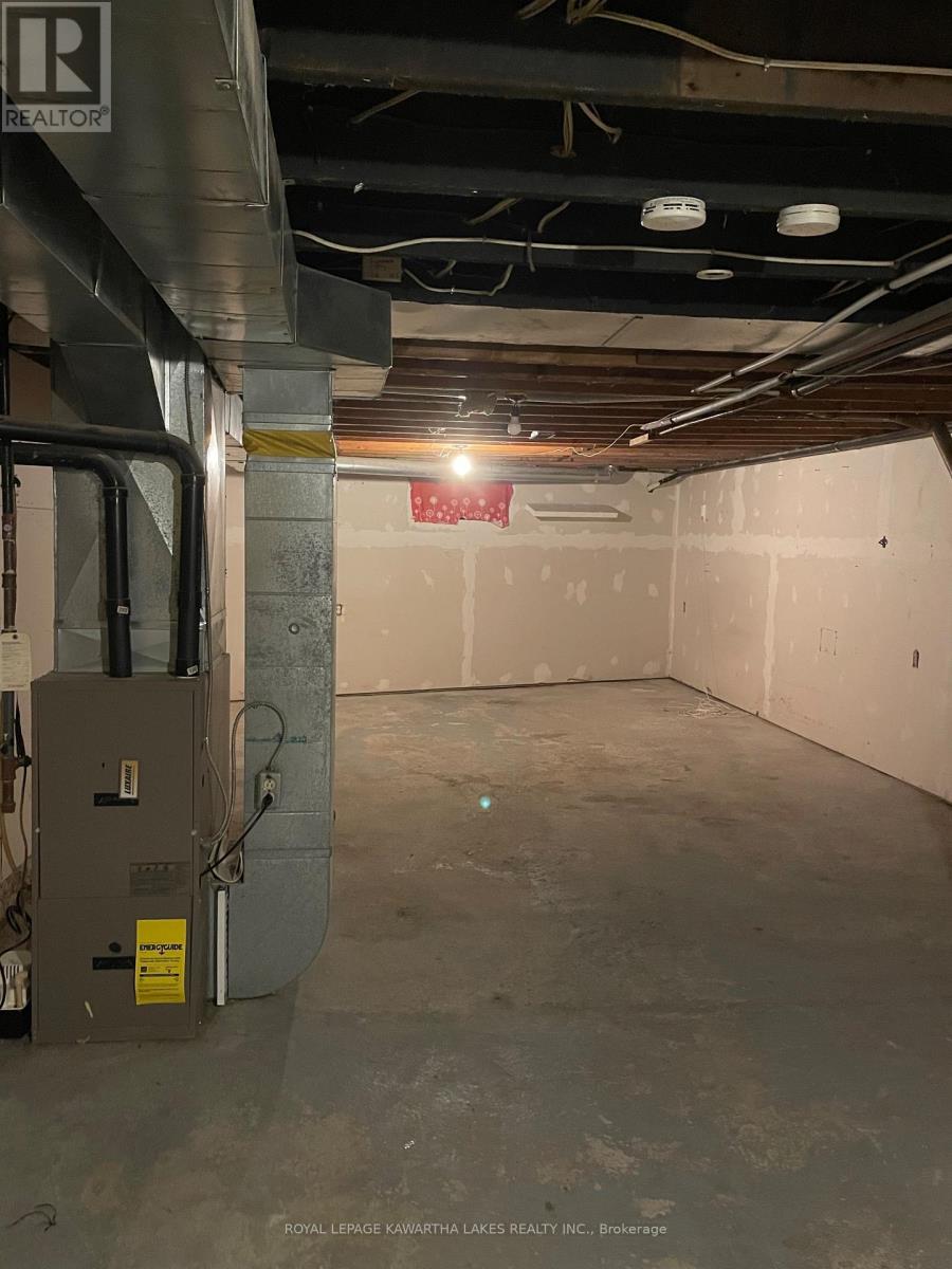 189 Park Street N, Peterborough (Town Ward 3), Ontario  K9J 3P5 - Photo 19 - X12767138