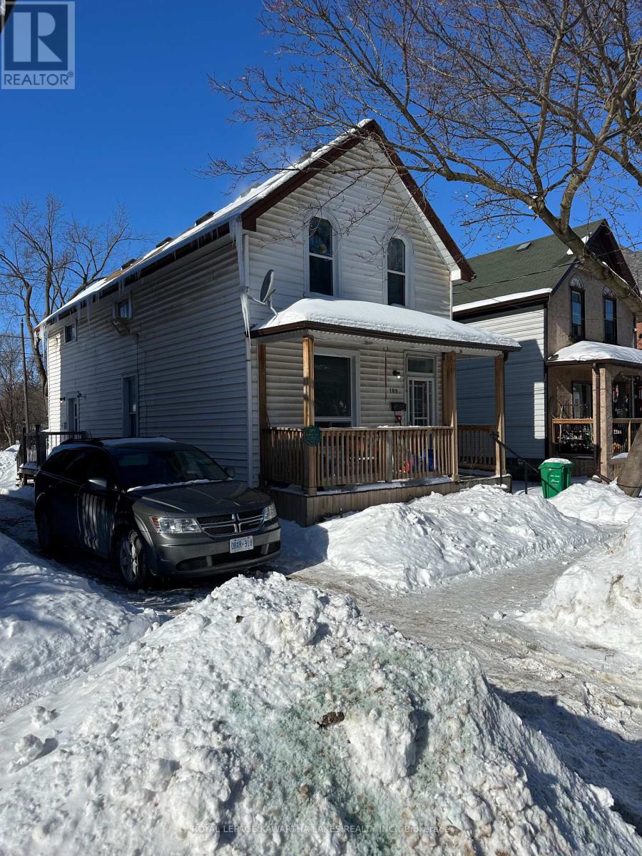 189 Park Street N, Peterborough (Town Ward 3), Ontario  K9J 3P5 - Photo 2 - X12767138