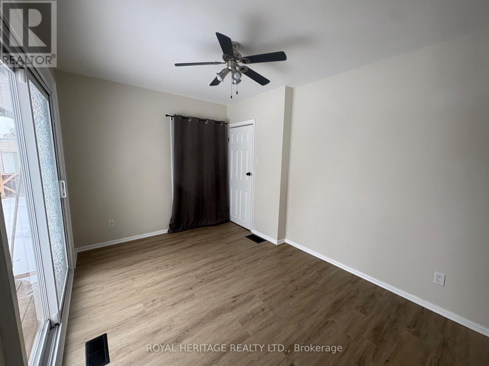 Upper - 900 Ellesmere Avenue, Peterborough (Northcrest Ward 5), Ontario  K9H 7A7 - Photo 28 - X12767154