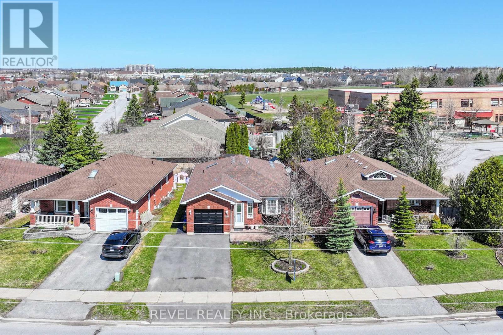 332 Mary Street W, Kawartha Lakes (Lindsay), Ontario  K9V 5X5 - Photo 48 - X12767396