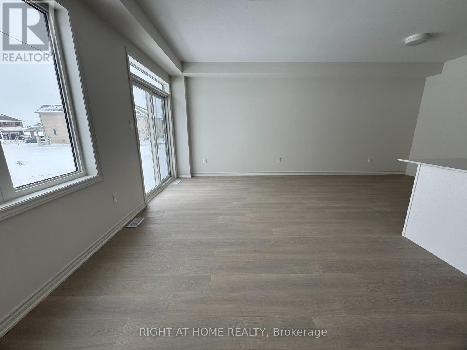 68 Sanderson Drive, Kawartha Lakes (Lindsay), Ontario  K9V 0S8 - Photo 13 - X12769522