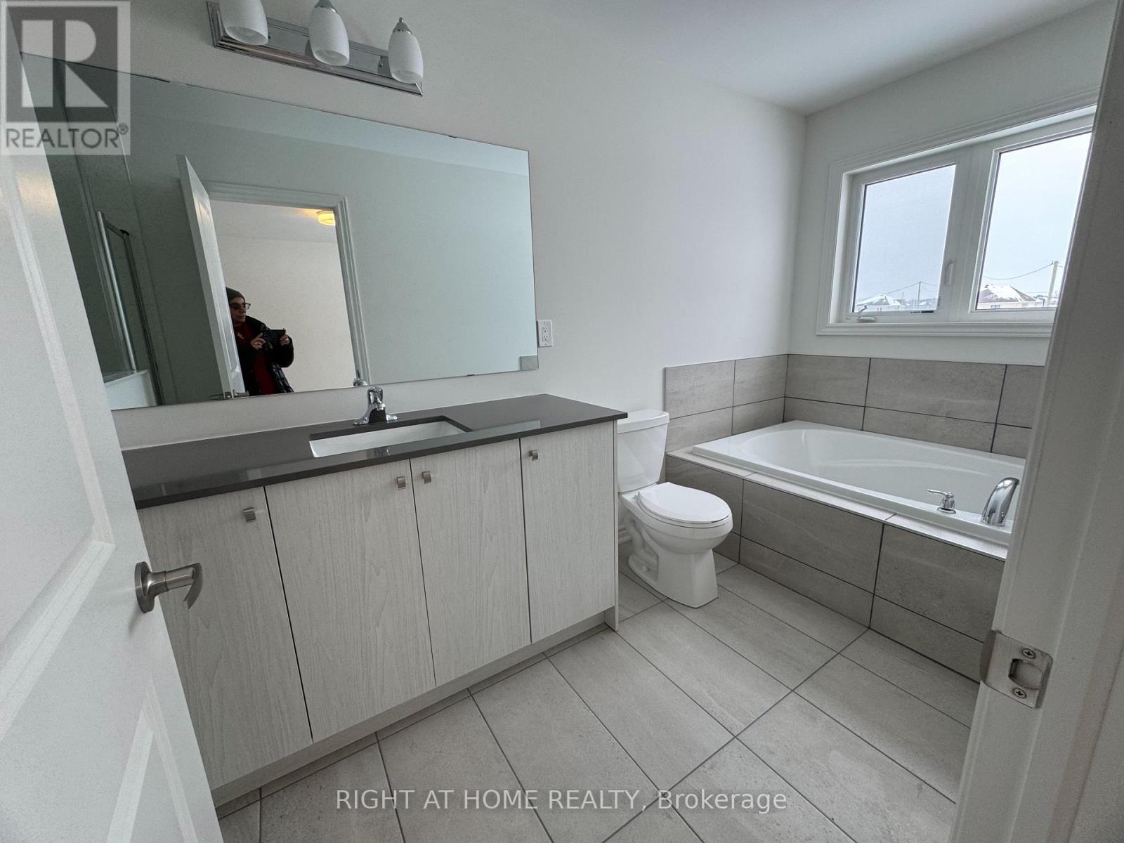 68 Sanderson Drive, Kawartha Lakes (Lindsay), Ontario  K9V 0S8 - Photo 27 - X12769522